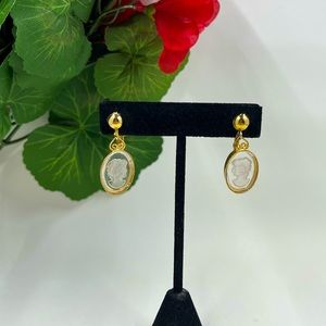 Minimalist Glass Cameo Vintage Clip On Earrings